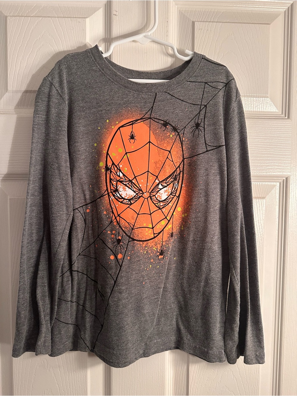 Boys' Gray Marvel Spider-Man Graphic Long-Sleeve Shirt